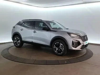 Photo 3 Peugeot 2008  Hybrid 145 e-DCS6