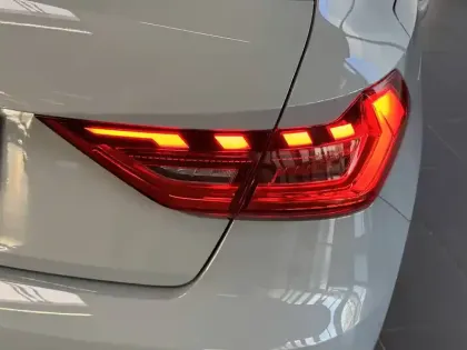 Photo 26 Audi A1  Sportback 30 TFSI 116 ch S tronic 7