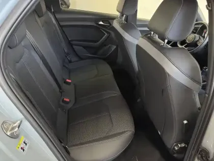 Photo 11 Audi A1  Sportback 30 TFSI 116 ch S tronic 7