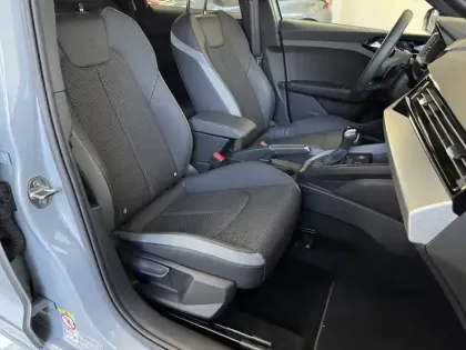 Photo 10 Audi A1  Sportback 30 TFSI 116 ch S tronic 7