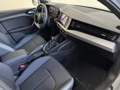 Photo 6 Audi A1  Sportback 30 TFSI 116 ch S tronic 7