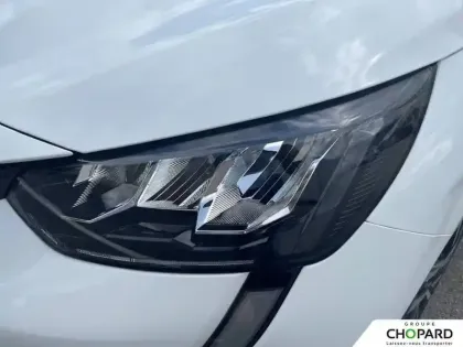 Photo 26 Peugeot 208  PureTech 75 S&S BVM5