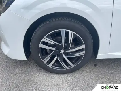 Photo 24 Peugeot 208  PureTech 75 S&S BVM5