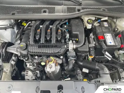 Photo 25 Peugeot 208  PureTech 75 S&S BVM5