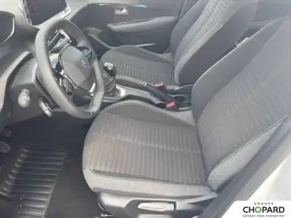 Photo 10 Peugeot 208  PureTech 75 S&S BVM5