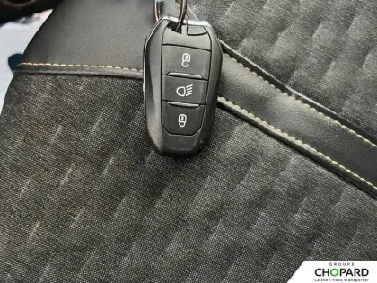 Photo 11 Peugeot 3008  Hybrid 225 e-EAT8