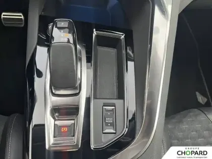 Photo 12 Peugeot 3008  Hybrid 225 e-EAT8