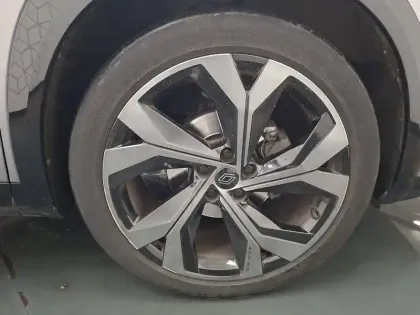 Photo 15 Renault Austral  mild hybrid 160 auto