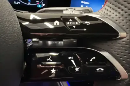 Photo 15 Mercedes GLA  200 d 8G-DCT