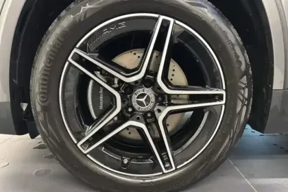 Photo 11 Mercedes GLA  200 d 8G-DCT