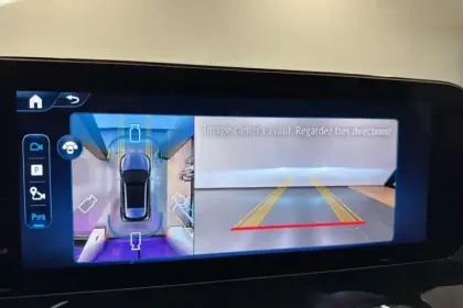 Photo 20 Mercedes GLA  200 d 8G-DCT