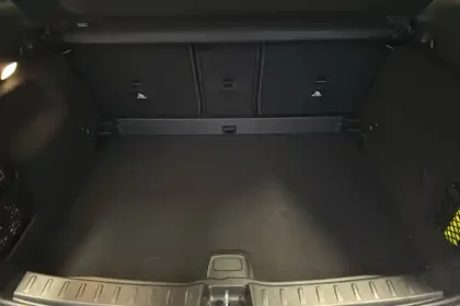 Photo 8 Mercedes GLA  200 d 8G-DCT