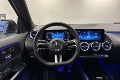 Photo 23 Mercedes GLA  200 d 8G-DCT