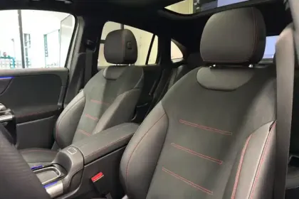 Photo 9 Mercedes GLA  200 d 8G-DCT