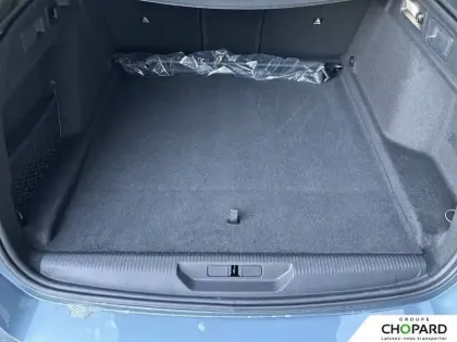Photo 24 Peugeot 308  SW Hybrid 145 e-DCS6
