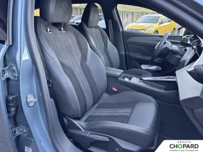 Photo 40 Peugeot 308  SW Hybrid 145 e-DCS6