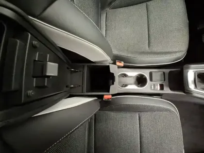 Photo 29 Renault Captur  TCe 90 - 21