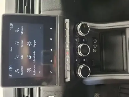 Photo 36 Renault Captur  TCe 90 - 21