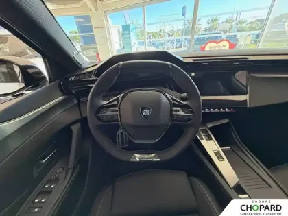 Photo 15 Peugeot 408  Electrique 58 kWh 210ch