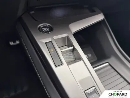 Photo 57 Peugeot 408  Electrique 58 kWh 210ch