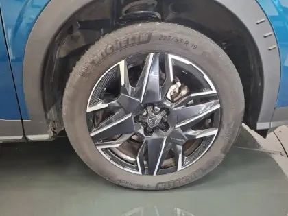 Photo 12 Peugeot 3008  Hybrid 136 e-DCS6