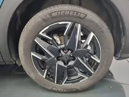 Photo 14 Peugeot 3008  Hybrid 136 e-DCS6