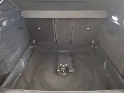 Photo 18 Peugeot 3008  Hybrid 136 e-DCS6