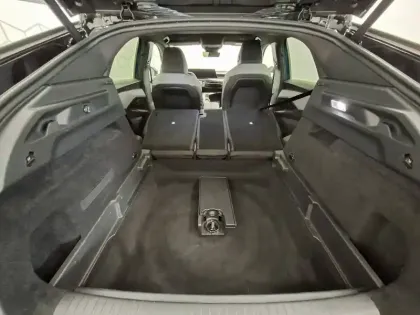 Photo 19 Peugeot 3008  Hybrid 136 e-DCS6