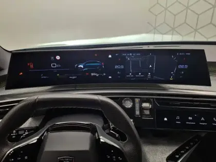 Photo 35 Peugeot 3008  Hybrid 136 e-DCS6