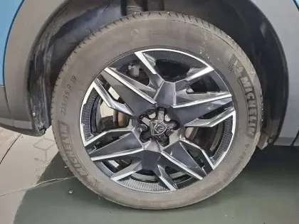 Photo 13 Peugeot 3008  Hybrid 136 e-DCS6