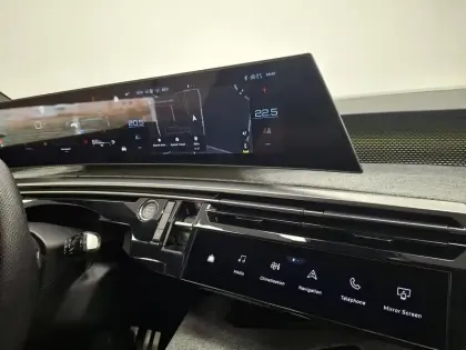 Photo 34 Peugeot 3008  Hybrid 136 e-DCS6