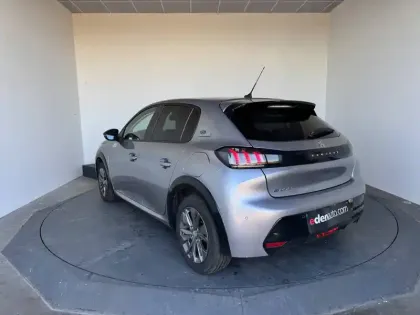 Photo 43 Peugeot 208  Electrique 50 kWh 136ch