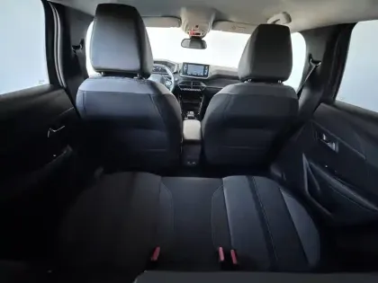 Photo 77 Peugeot 208  Electrique 50 kWh 136ch