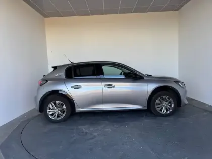 Photo 46 Peugeot 208  Electrique 50 kWh 136ch