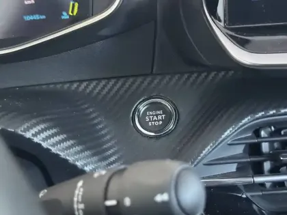 Photo 62 Peugeot 208  Electrique 50 kWh 136ch