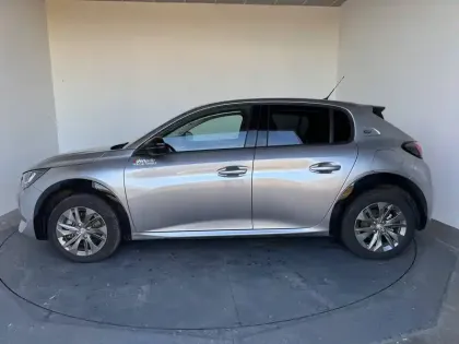 Photo 42 Peugeot 208  Electrique 50 kWh 136ch