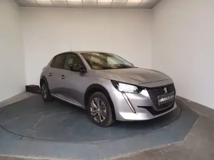 Photo 40 Peugeot 208  Electrique 50 kWh 136ch