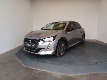 Photo 39 Peugeot 208  Electrique 50 kWh 136ch