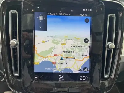 Photo 17 Volvo Xc40  T2 129 ch Geartronic 8