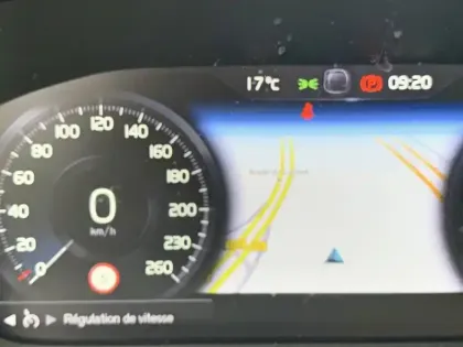 Photo 18 Volvo Xc40  T2 129 ch Geartronic 8