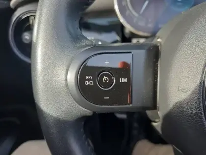 Photo 18 Mini Mini Cabriolet Cooper 136 ch DKG7