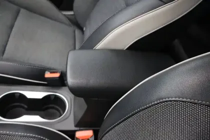 Photo 10 Renault Captur  TCe 100