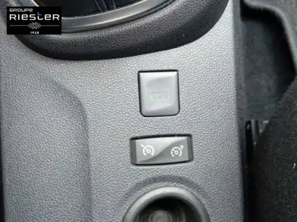 Photo 17 Renault Captur  TCe 130 FAP