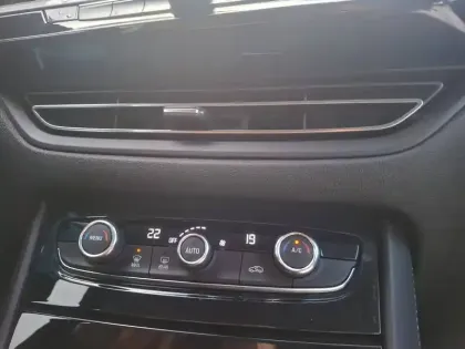 Photo 29 Opel Grandland  1.2 Turbo 130 ch