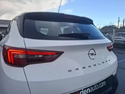 Photo 12 Opel Grandland  1.2 Turbo 130 ch