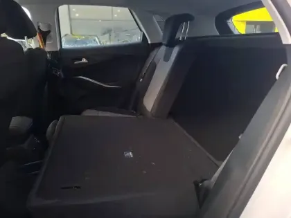 Photo 37 Opel Grandland  1.2 Turbo 130 ch