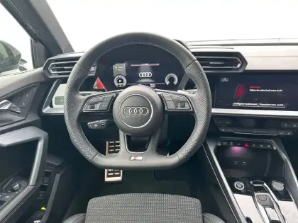 Photo 11 Audi A3  Sportback TFSI e Hybride rechargeable 204 S tronic 6