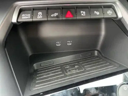 Photo 28 Audi A3  Sportback TFSI e Hybride rechargeable 204 S tronic 6