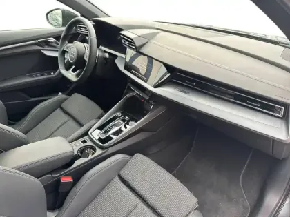 Photo 8 Audi A3  Sportback TFSI e Hybride rechargeable 204 S tronic 6