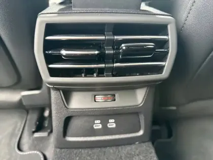 Photo 31 Audi A3  Sportback TFSI e Hybride rechargeable 204 S tronic 6